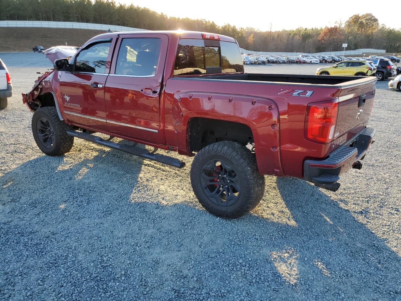 2018 CHEVROLET Silverado