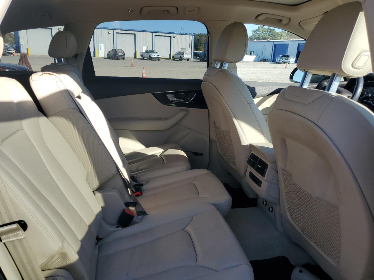 2018 AUDI Q7