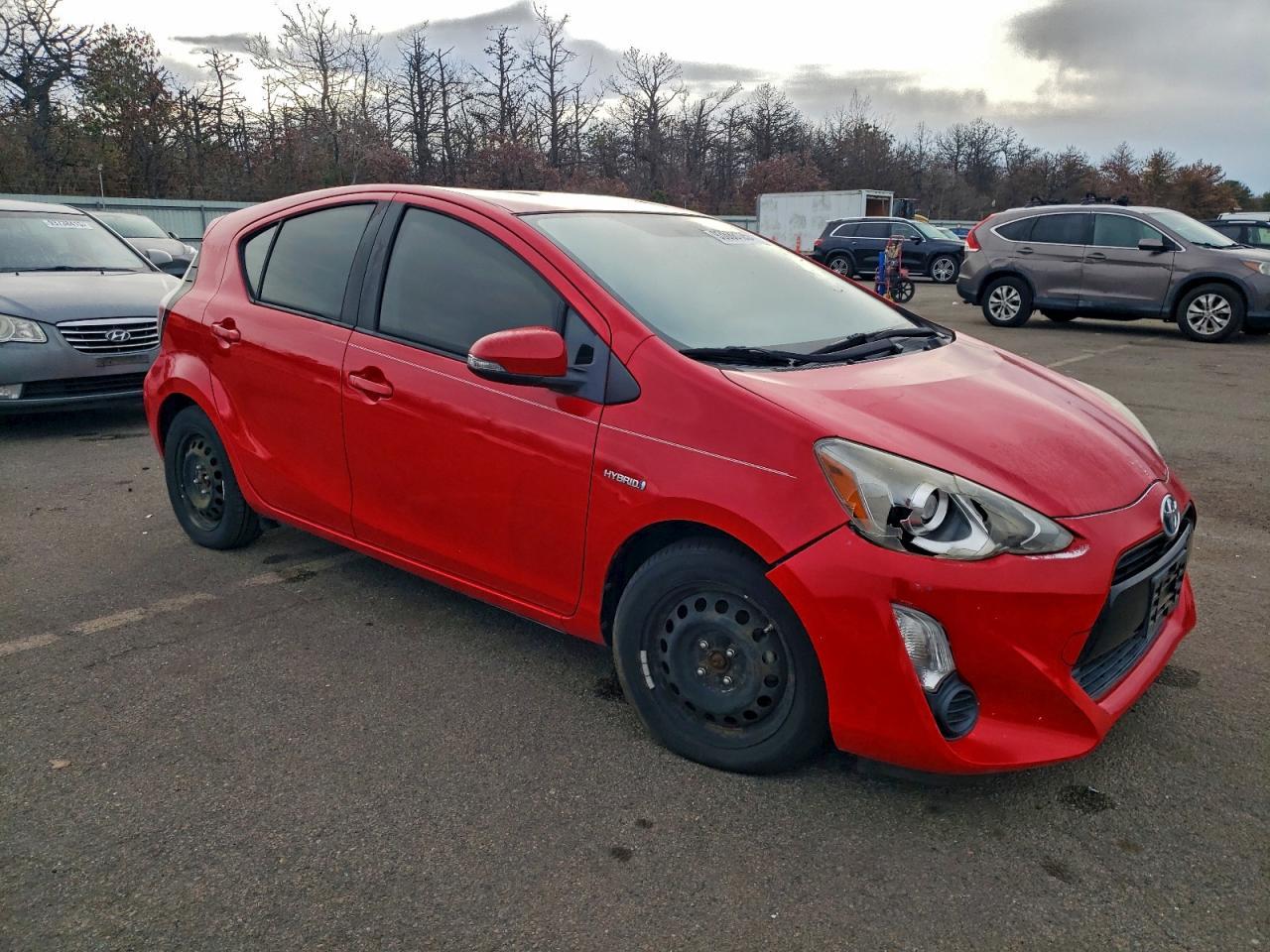 2015 TOYOTA Prius c