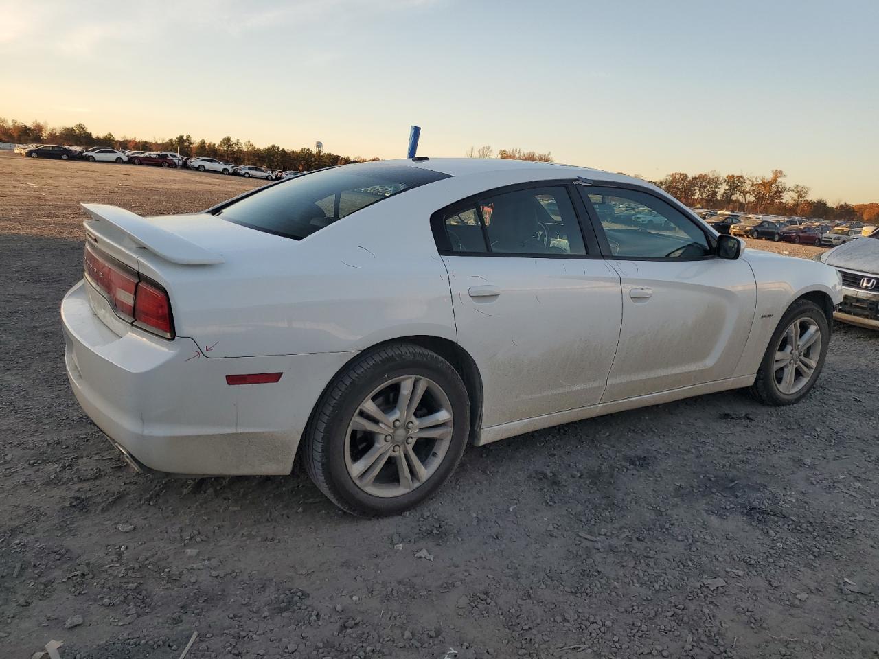 2011 DODGE CHARGER