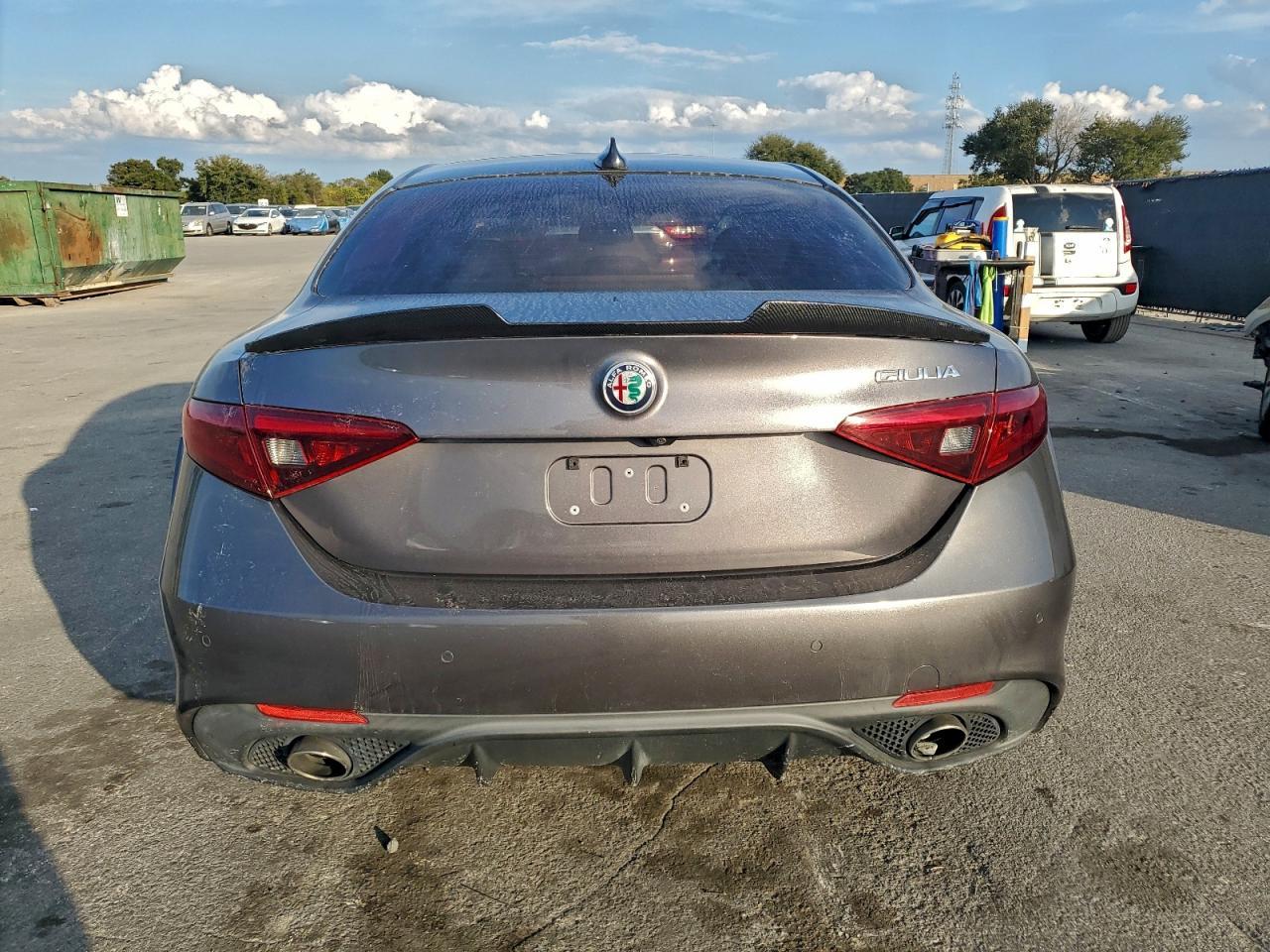 2017 ALFA ROMEO Giulia