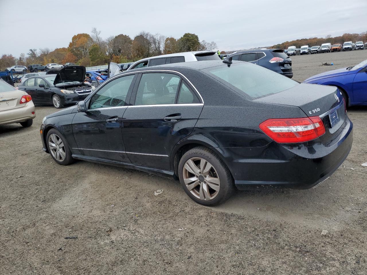 2013 MERCEDES-BENZ E-Class