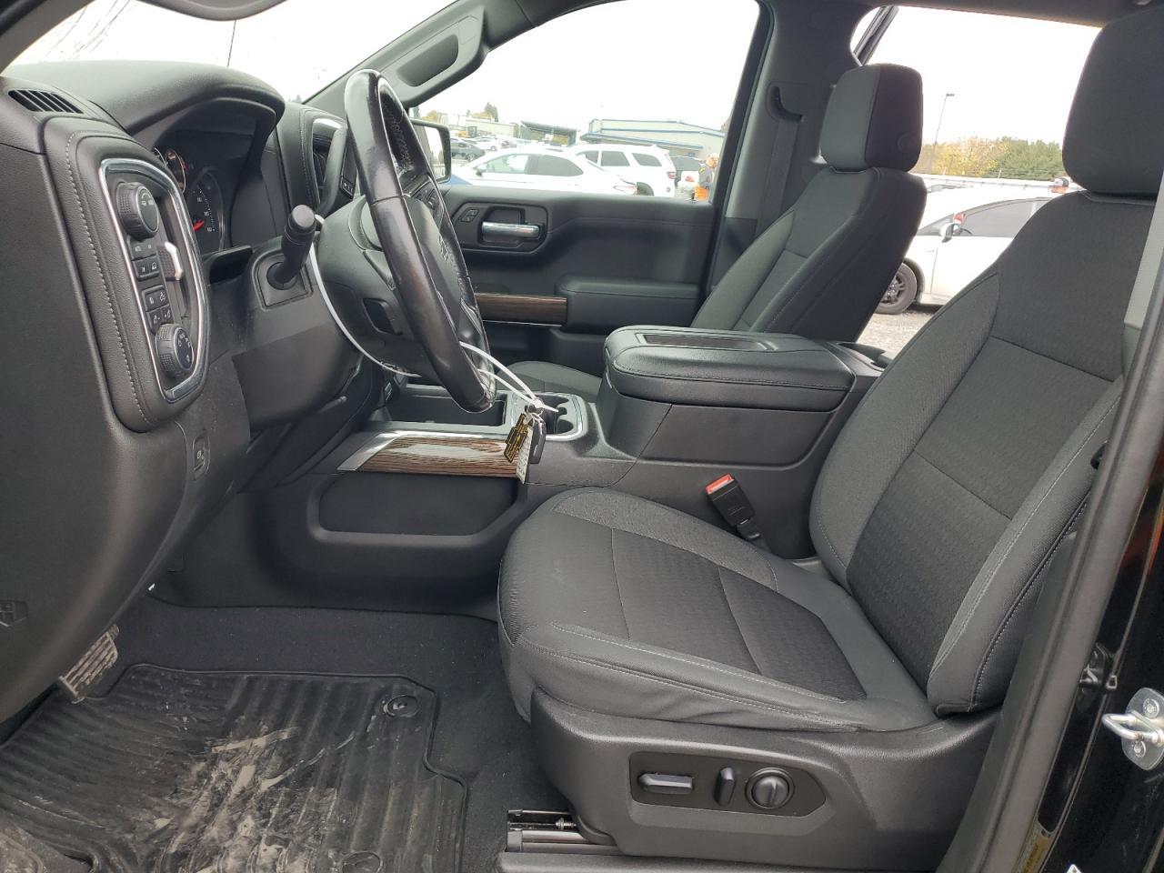 2021 CHEVROLET Silverado