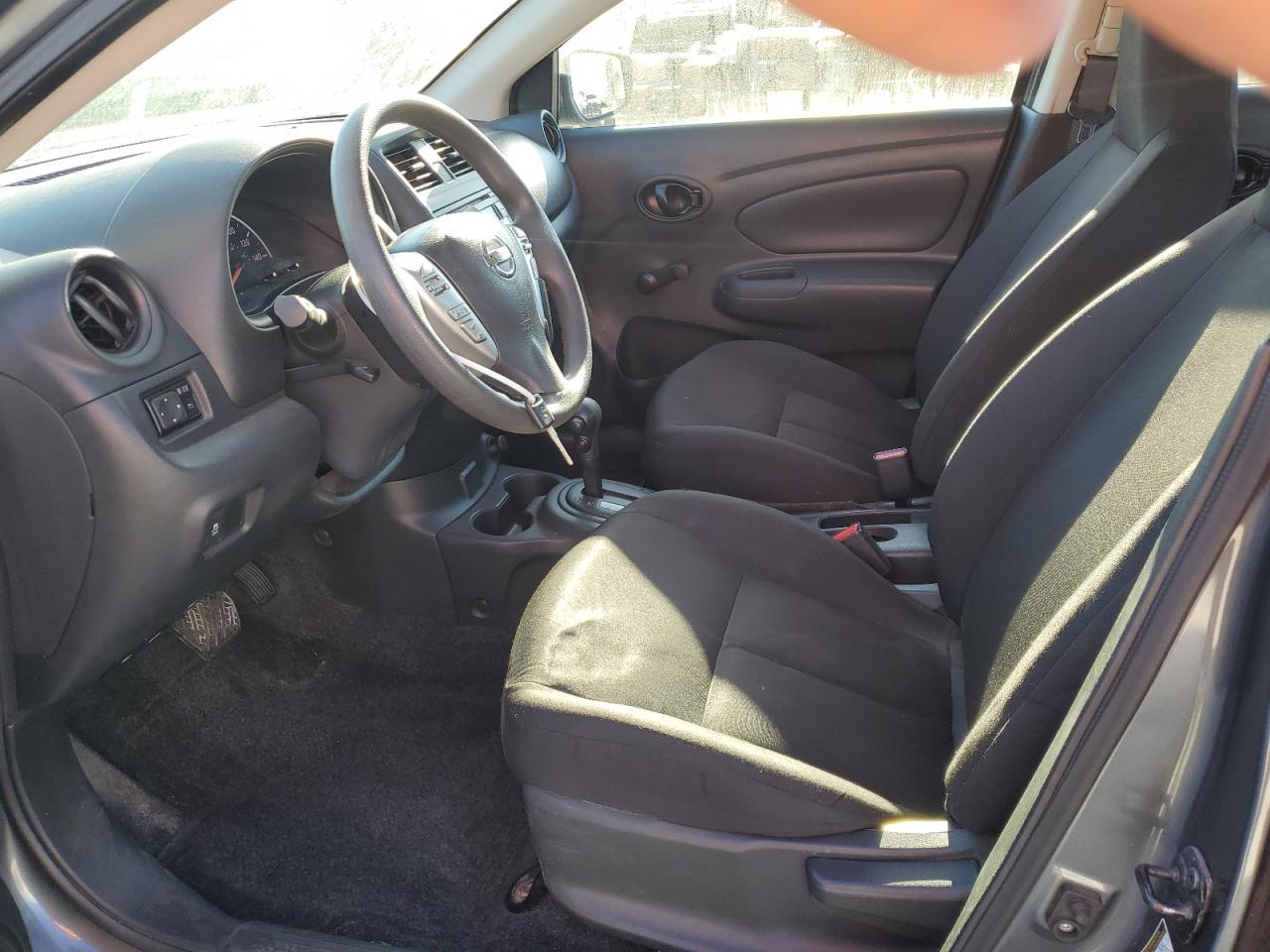 2017 NISSAN VERSA