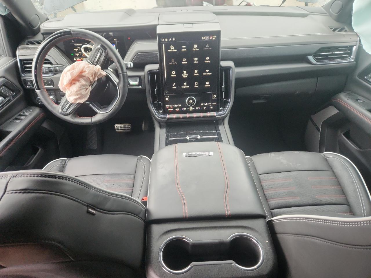 2025 GMC Yukon