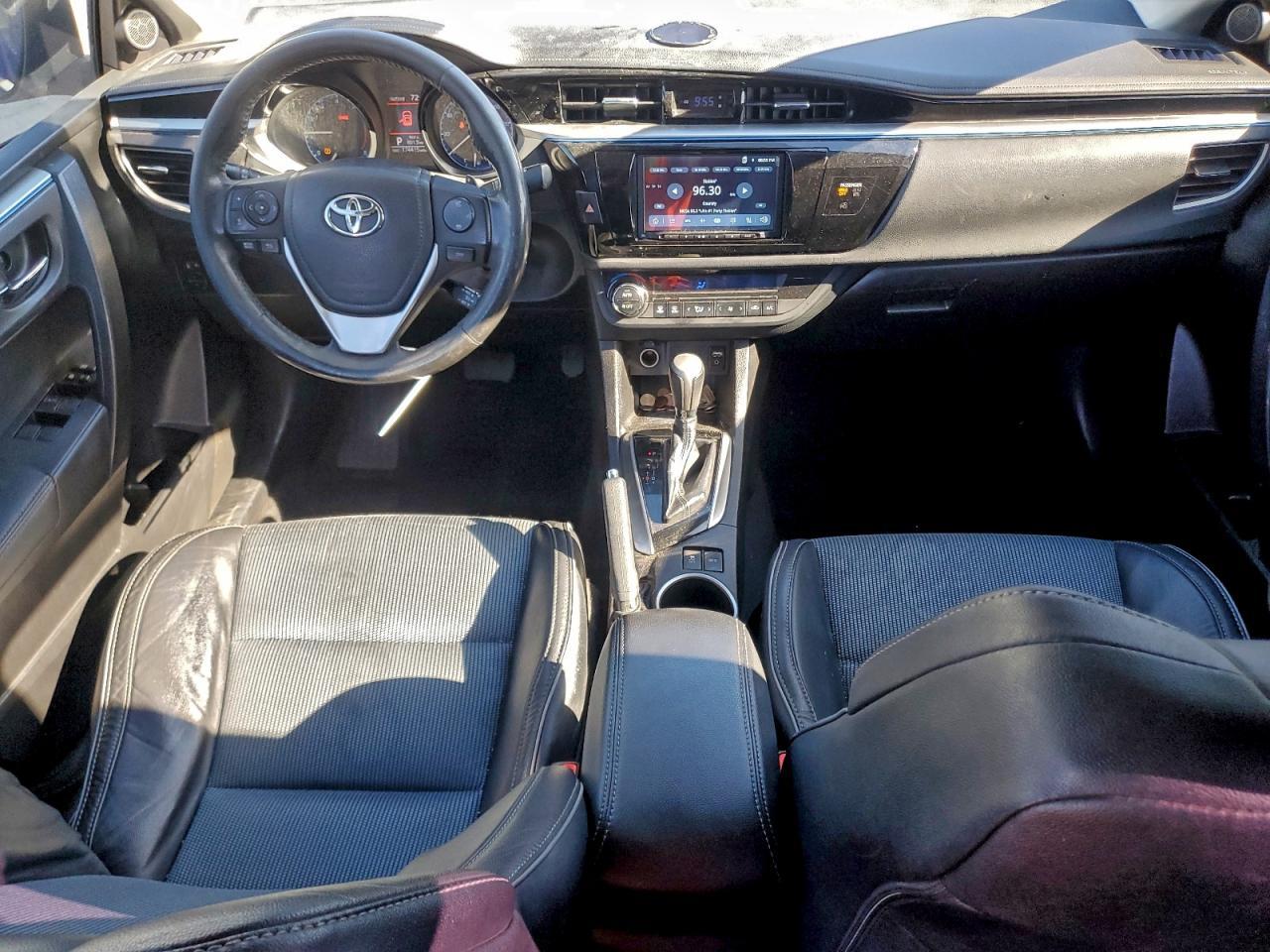 2016 TOYOTA COROLLA