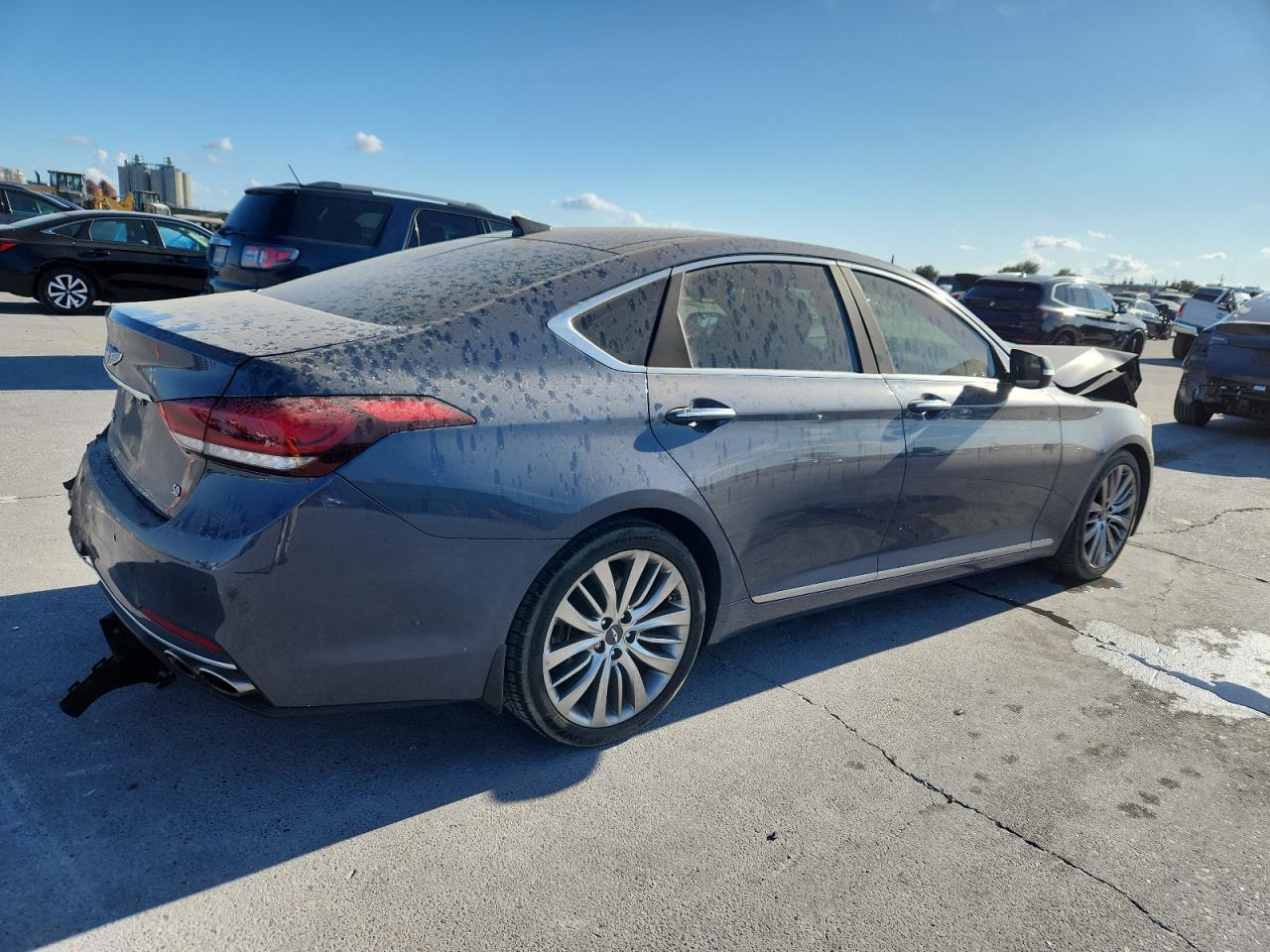 2015 HYUNDAI GENESIS