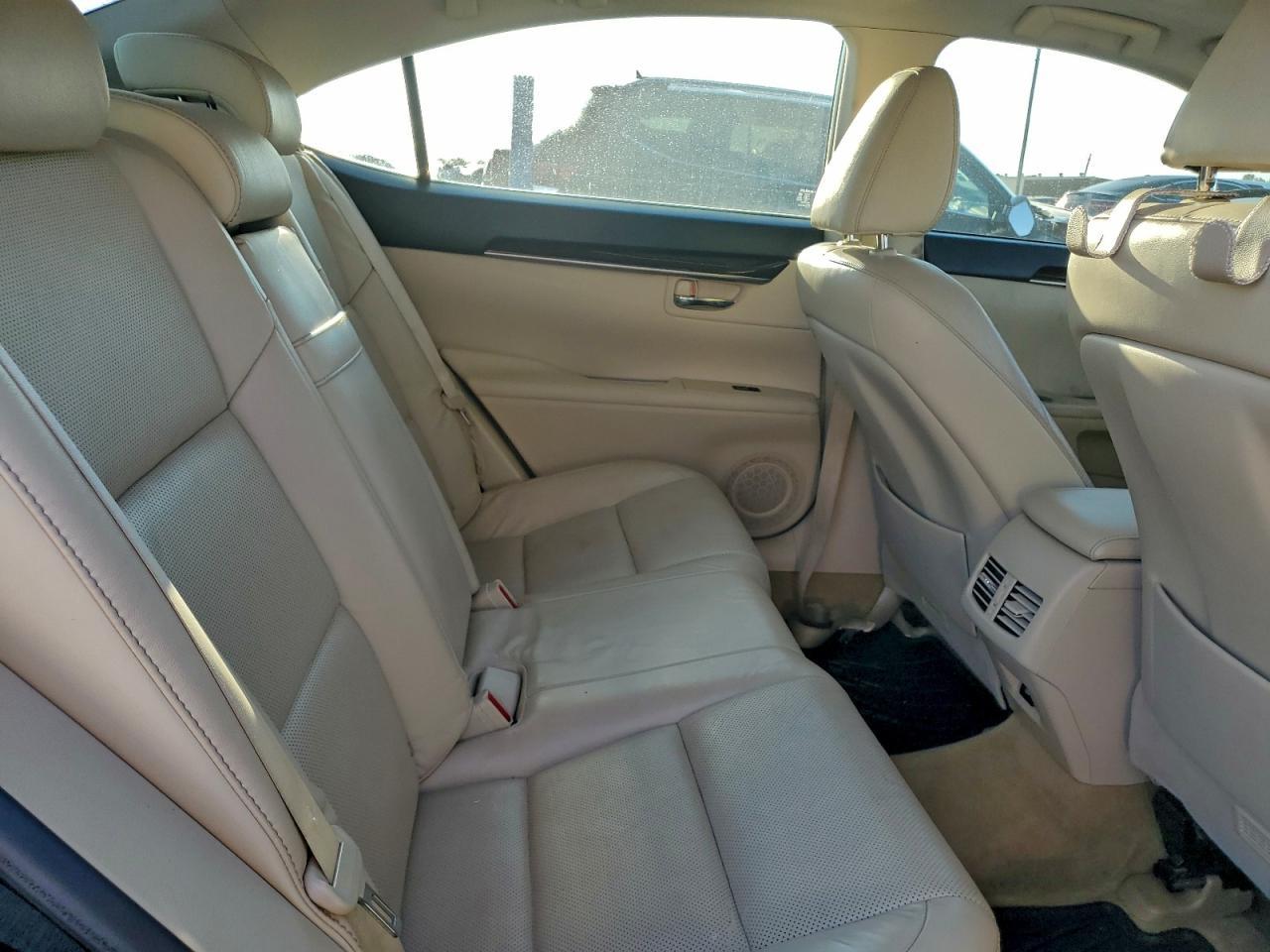 2013 LEXUS ES 350