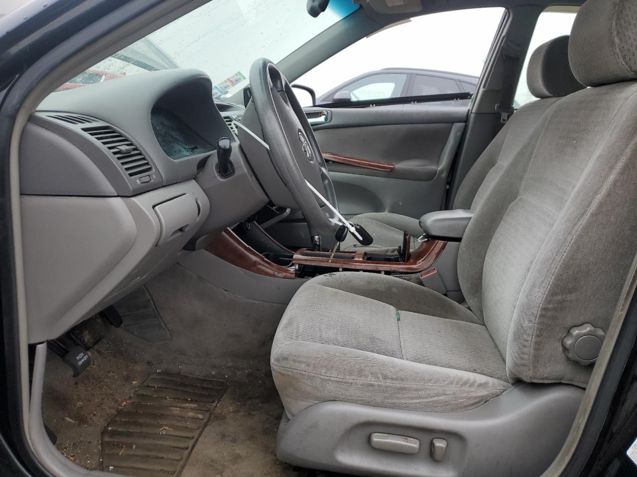 2002 TOYOTA CAMRY