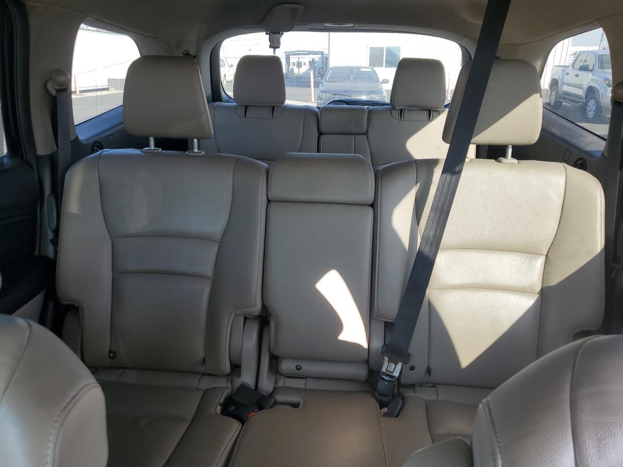 2016 HONDA PILOT