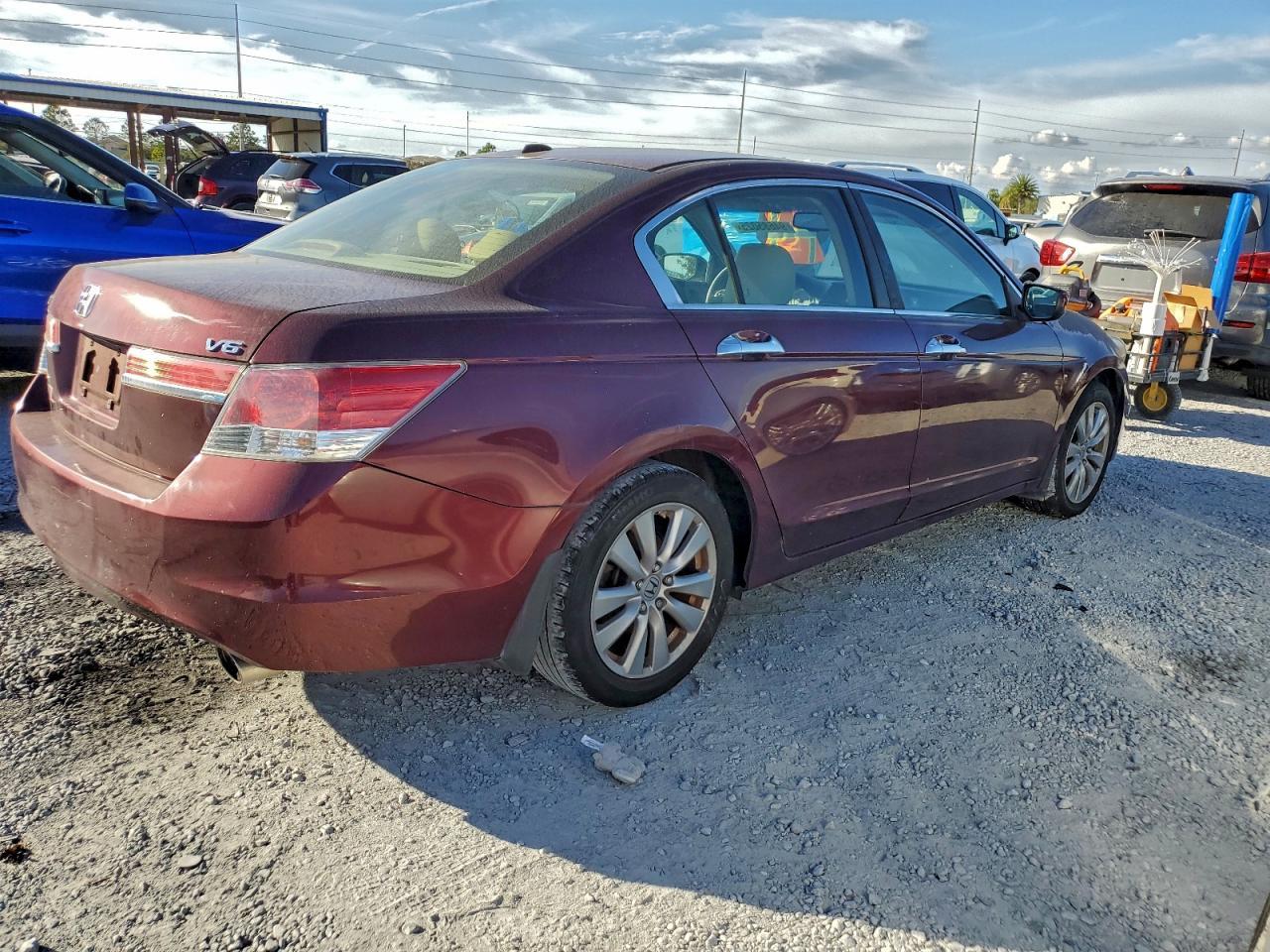 2011 HONDA ACCORD