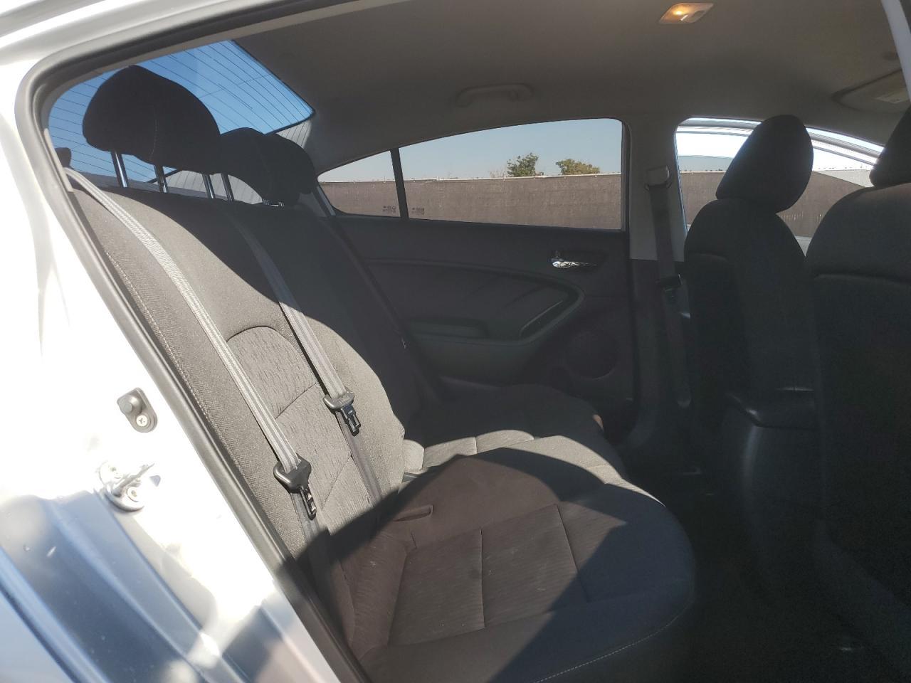 2016 KIA FORTE