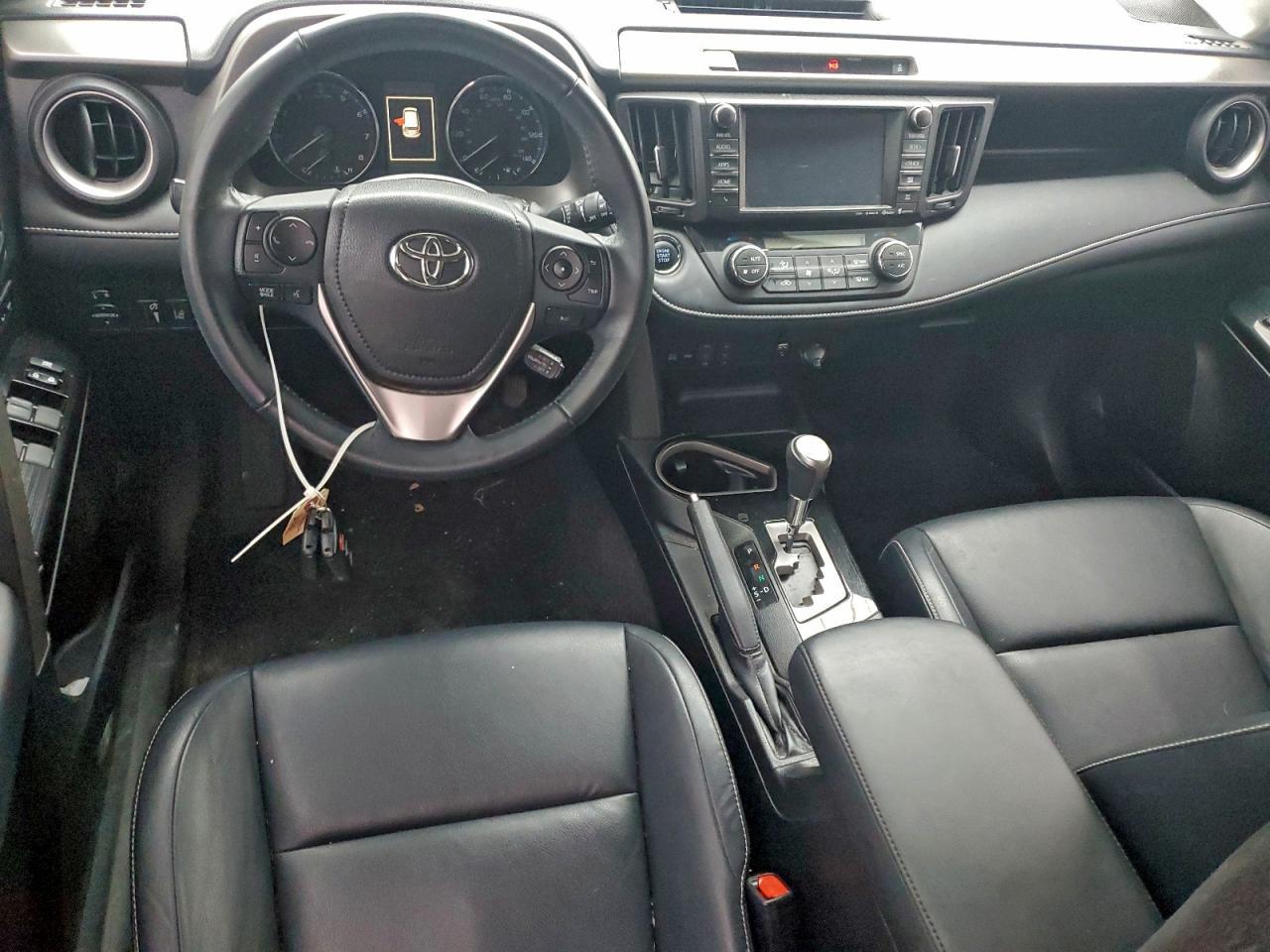2016 TOYOTA RAV4