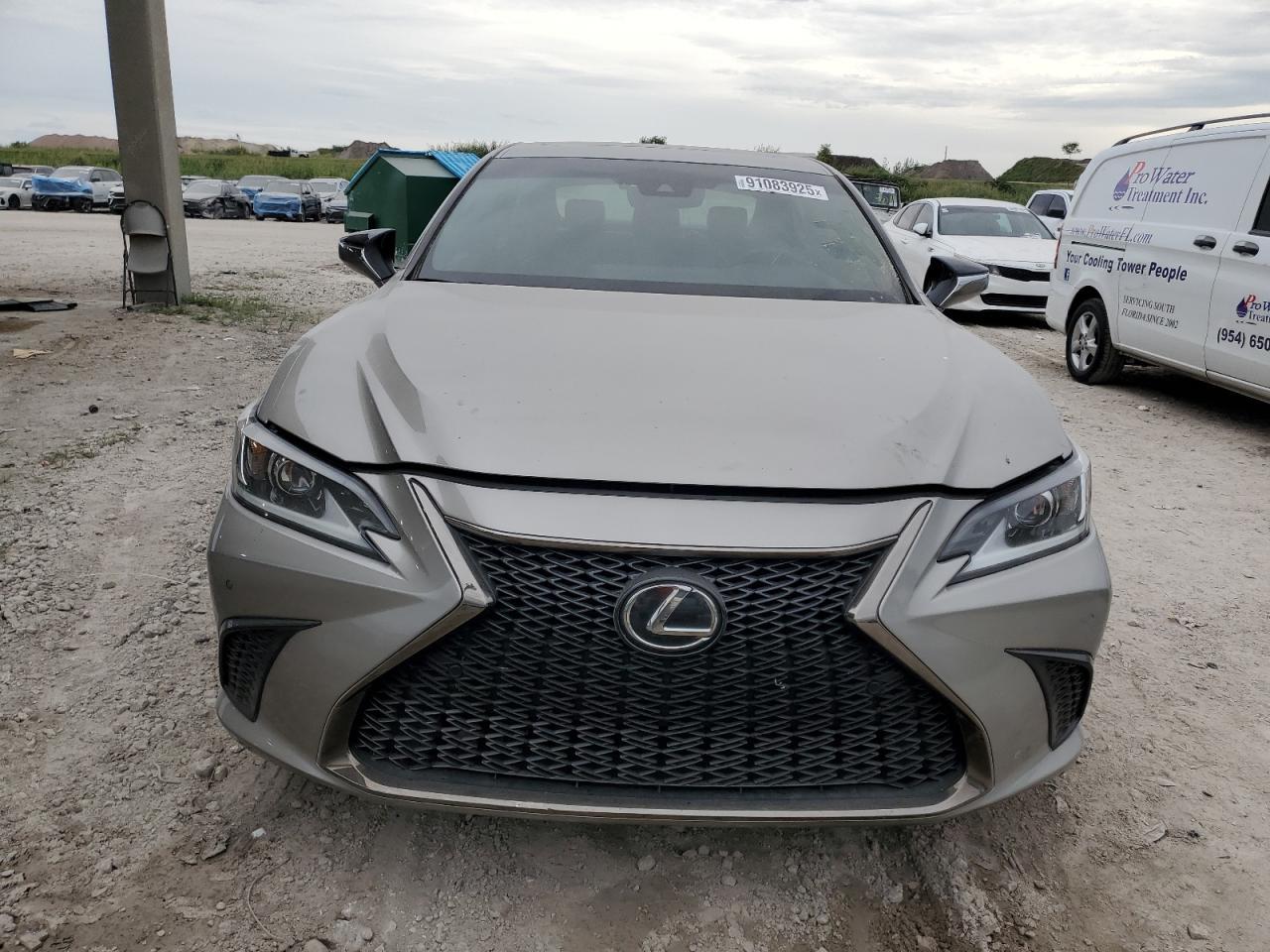 2021 LEXUS ES 350