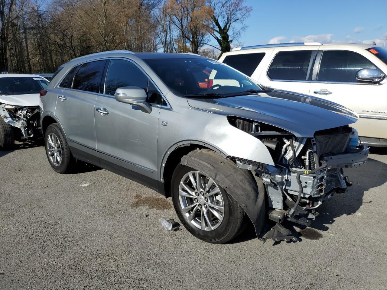 2023 CADILLAC XT5