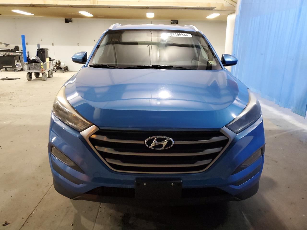 2017 HYUNDAI TUCSON
