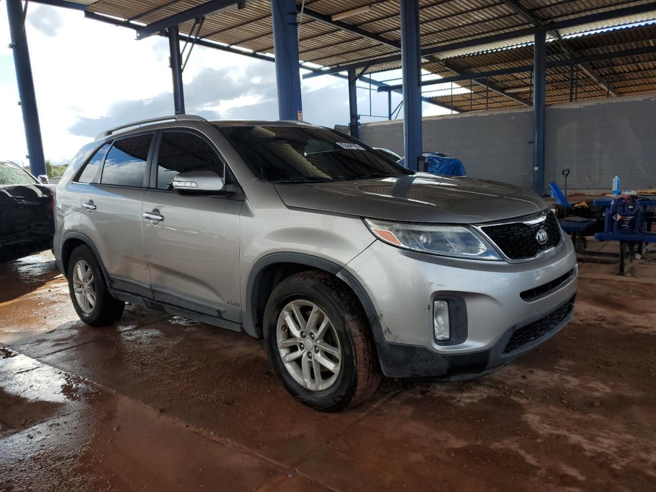 2014 KIA SORENTO
