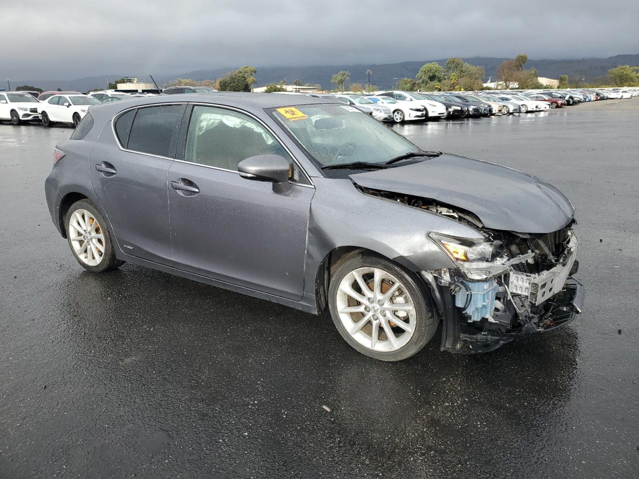 2013 LEXUS CT 200