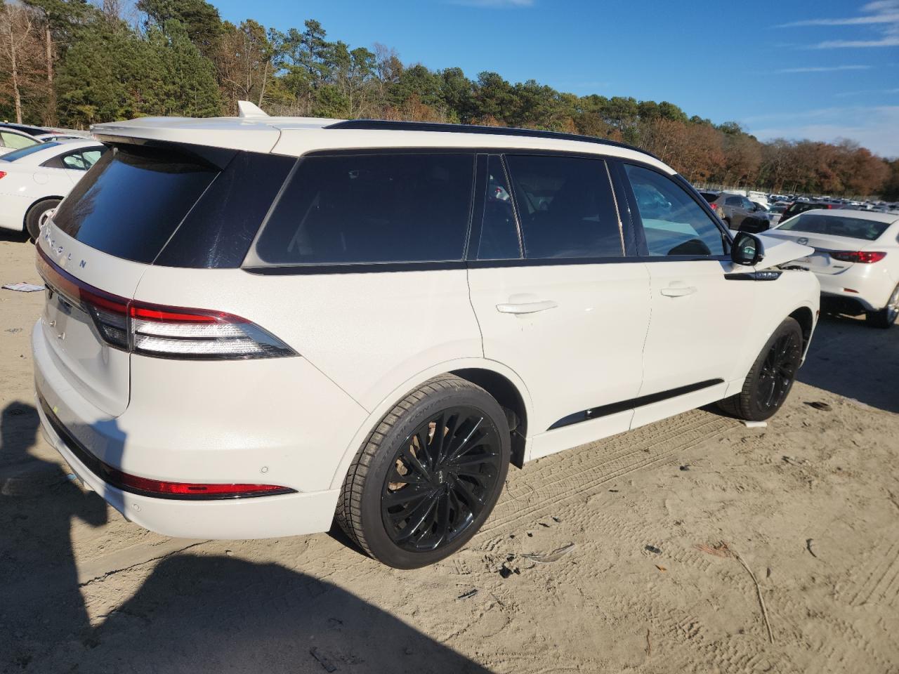 2023 LINCOLN Aviator