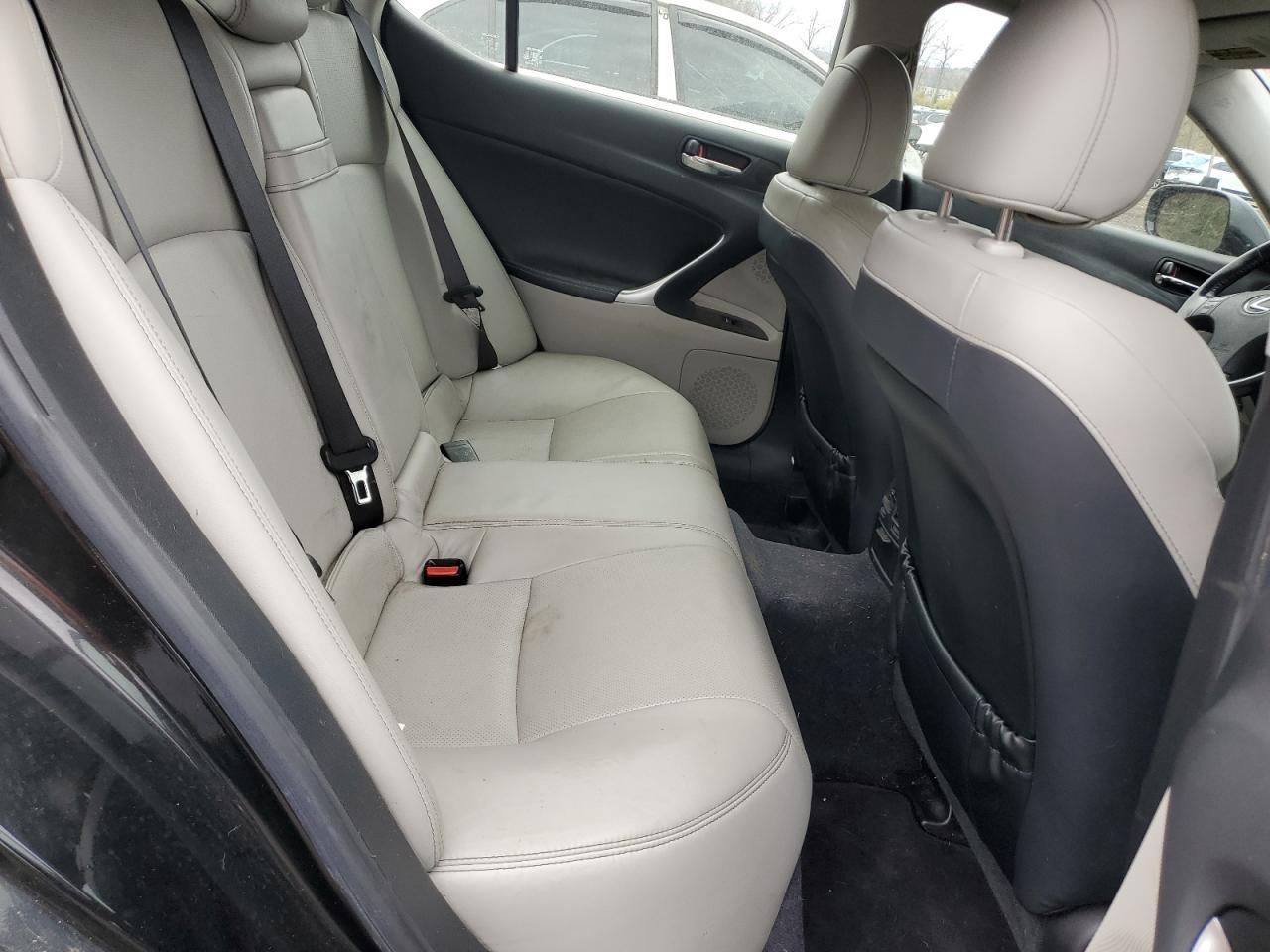 2009 LEXUS IS 250