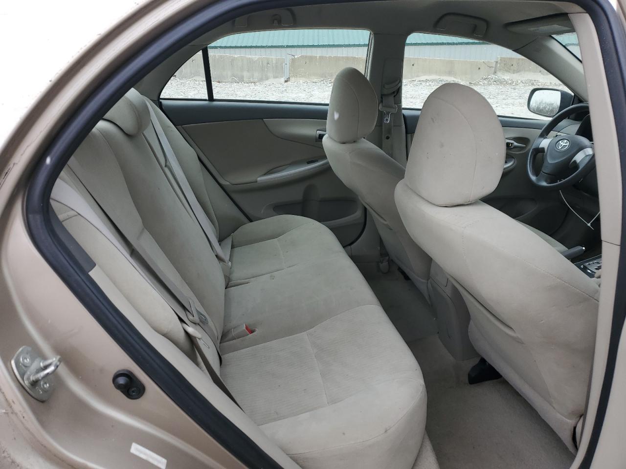 2010 TOYOTA COROLLA