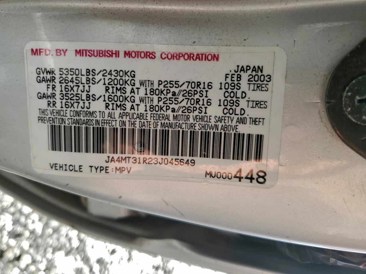 2003 MITSUBISHI Montero