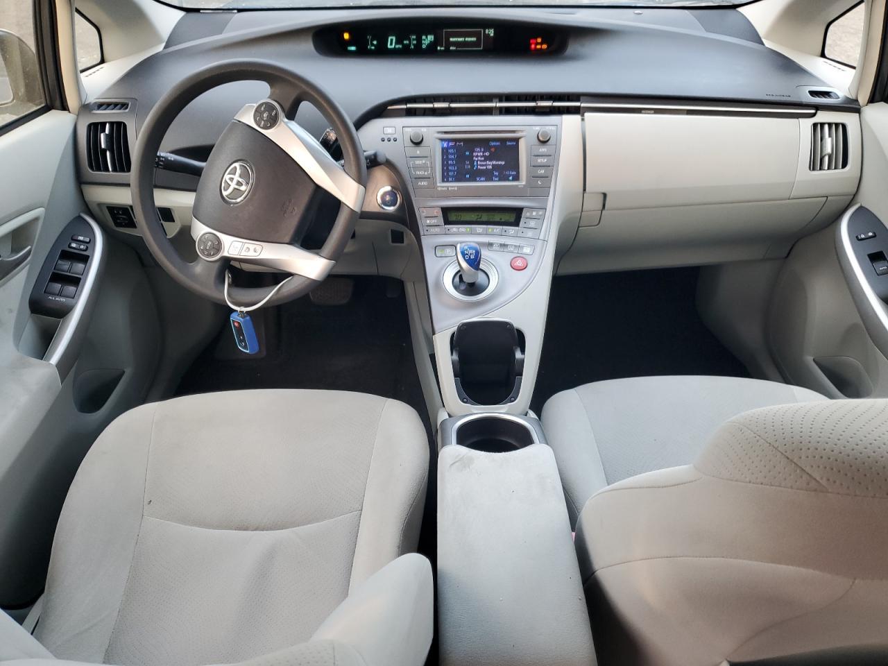 2013 TOYOTA PRIUS