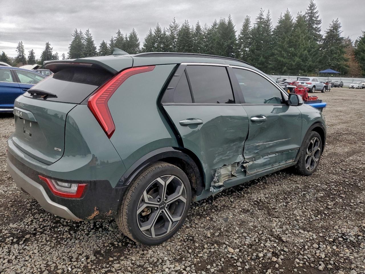 2023 KIA Niro