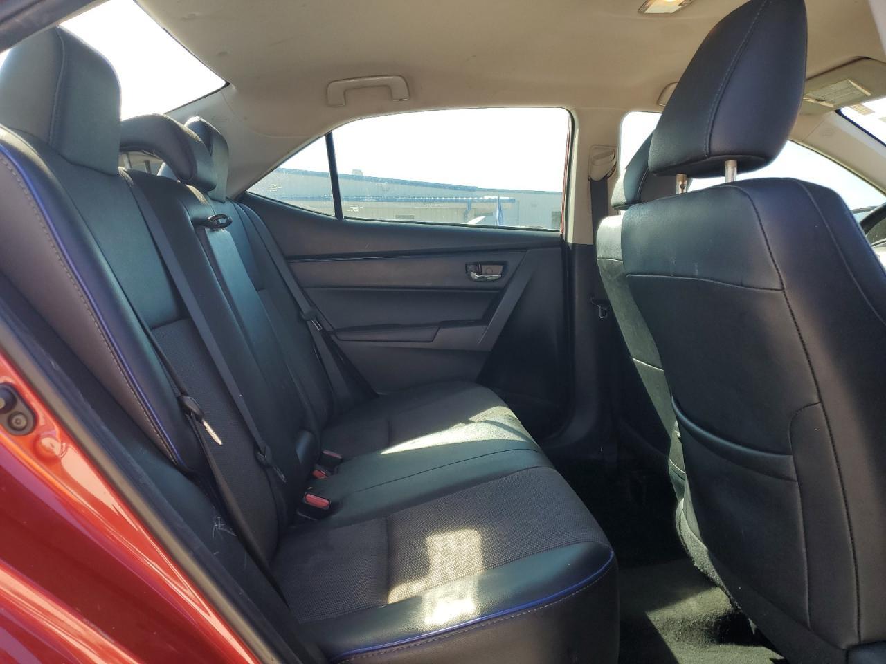 2017 TOYOTA COROLLA
