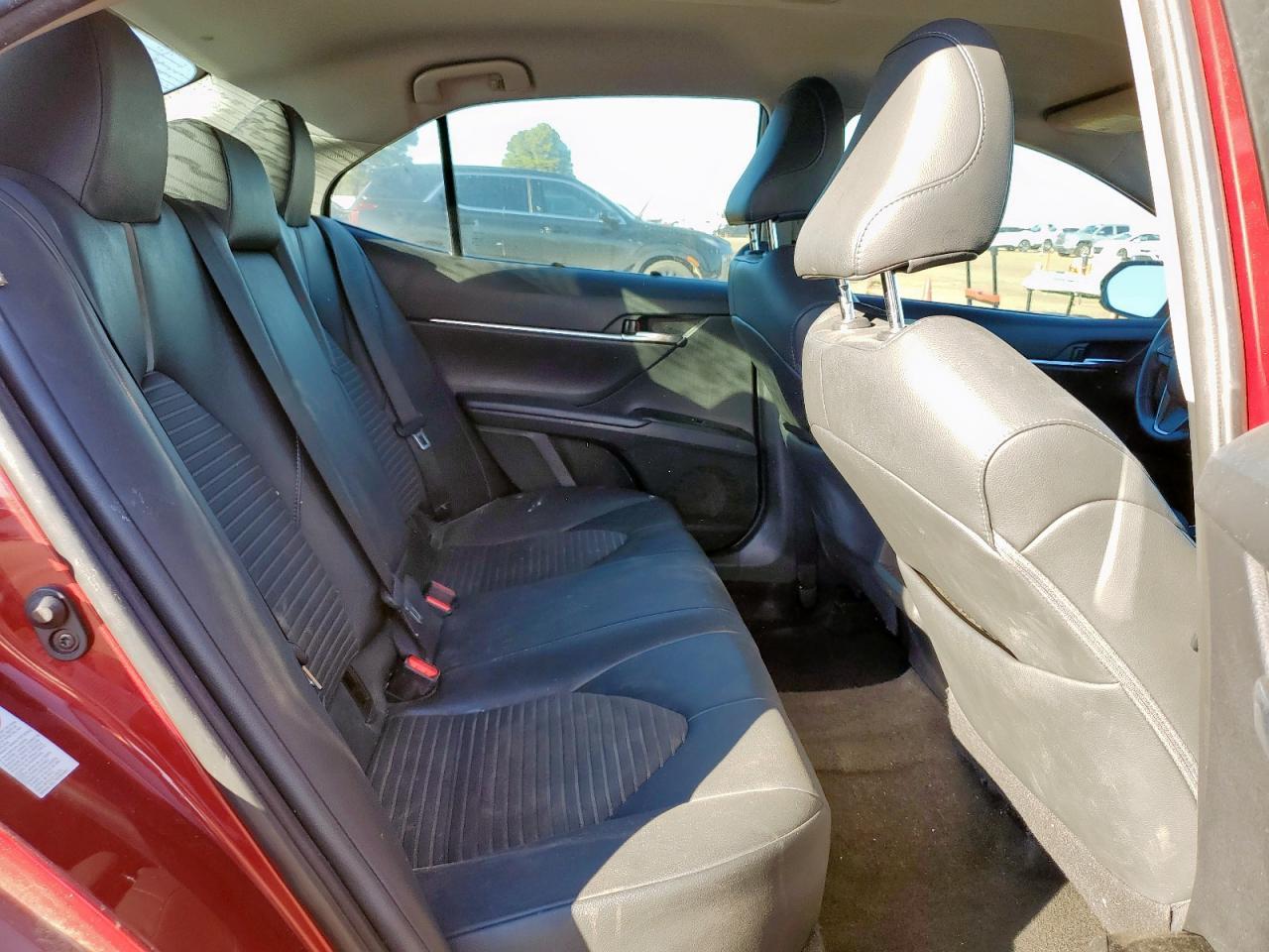 2018 TOYOTA CAMRY