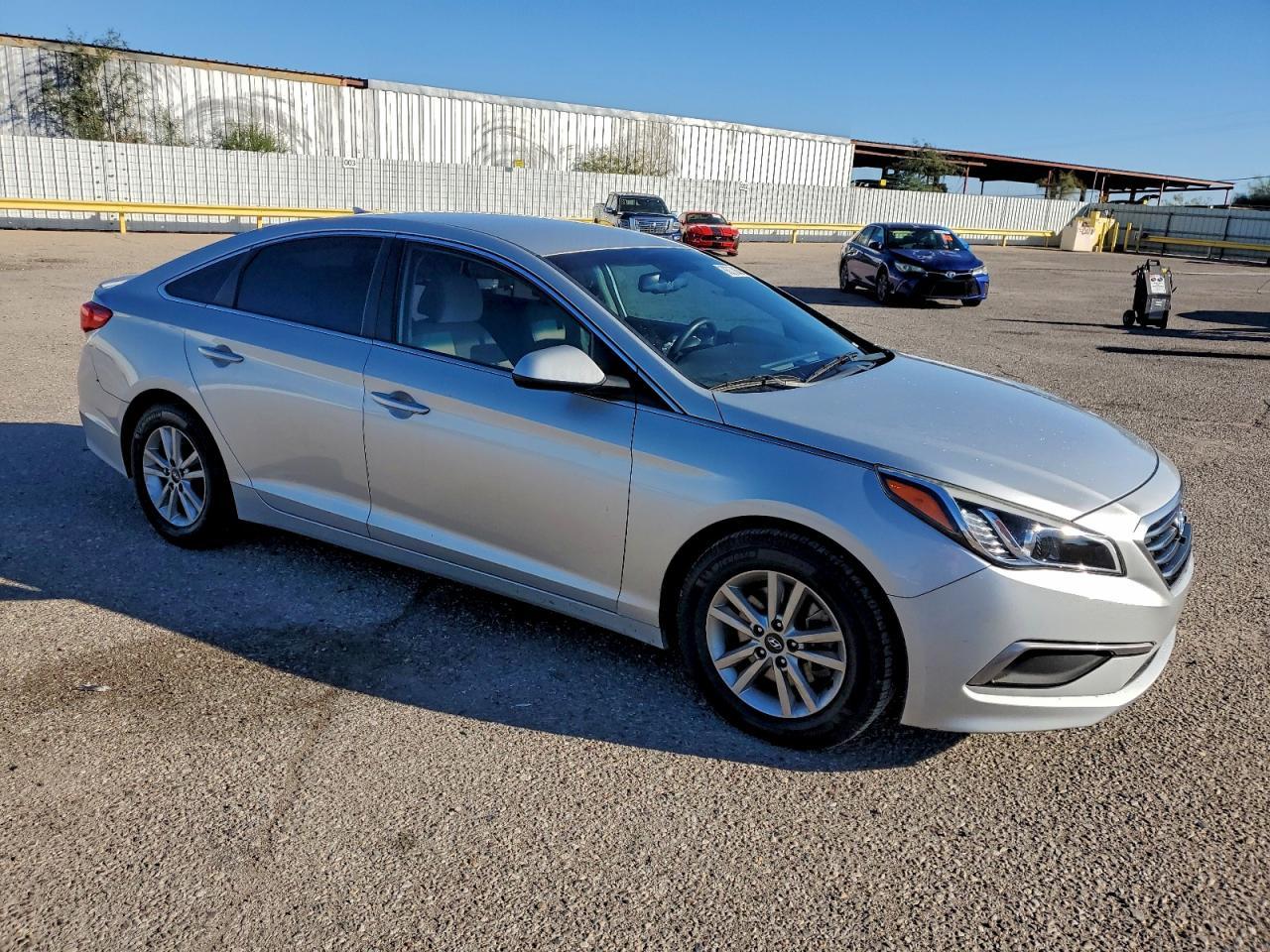 2016 HYUNDAI SONATA