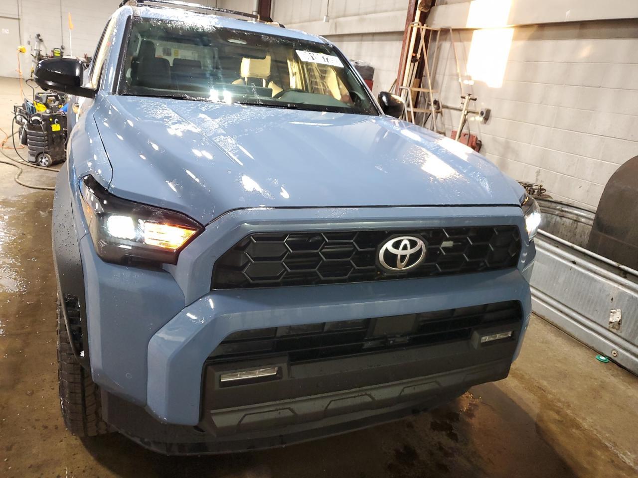 2025 TOYOTA 4Runner