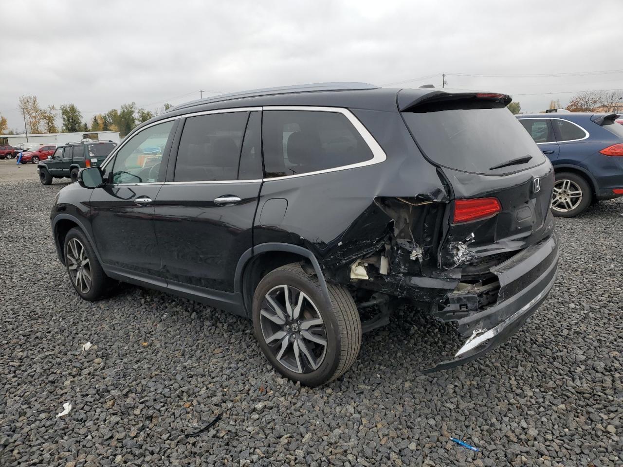 2017 HONDA PILOT