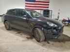 2017 PORSCHE CAYENNE