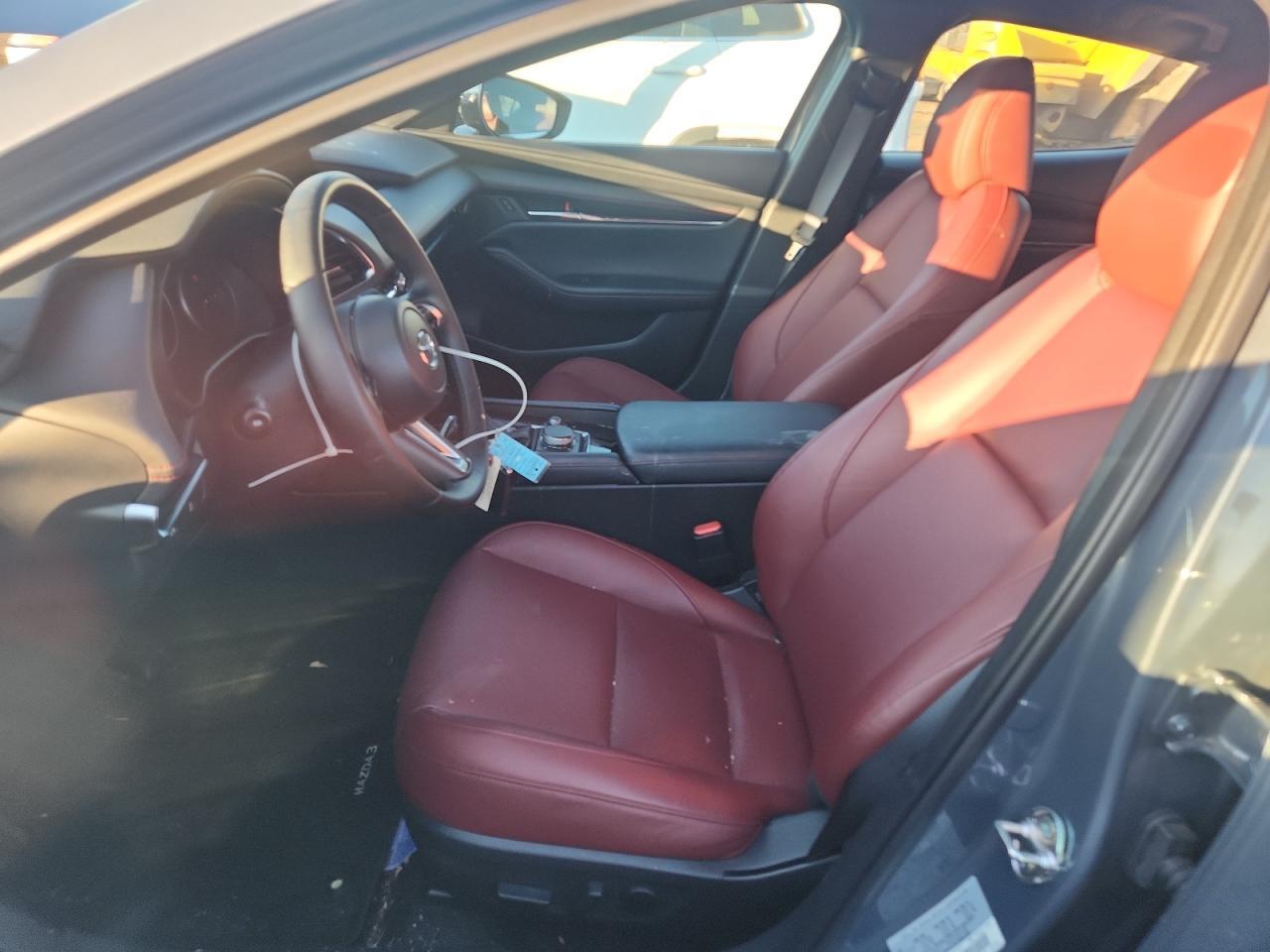 2025 MAZDA 3