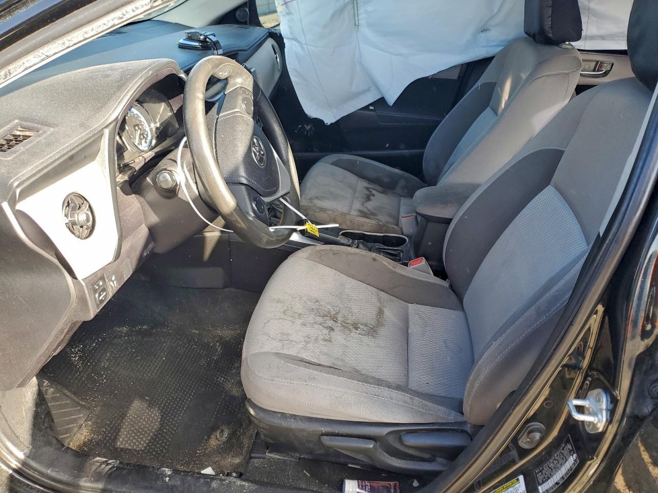 2019 TOYOTA COROLLA