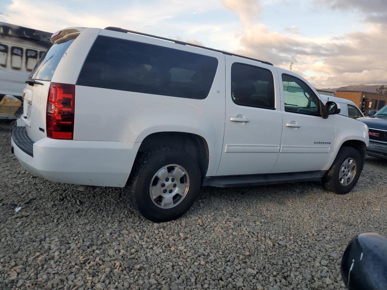 2012 CHEVROLET Suburban