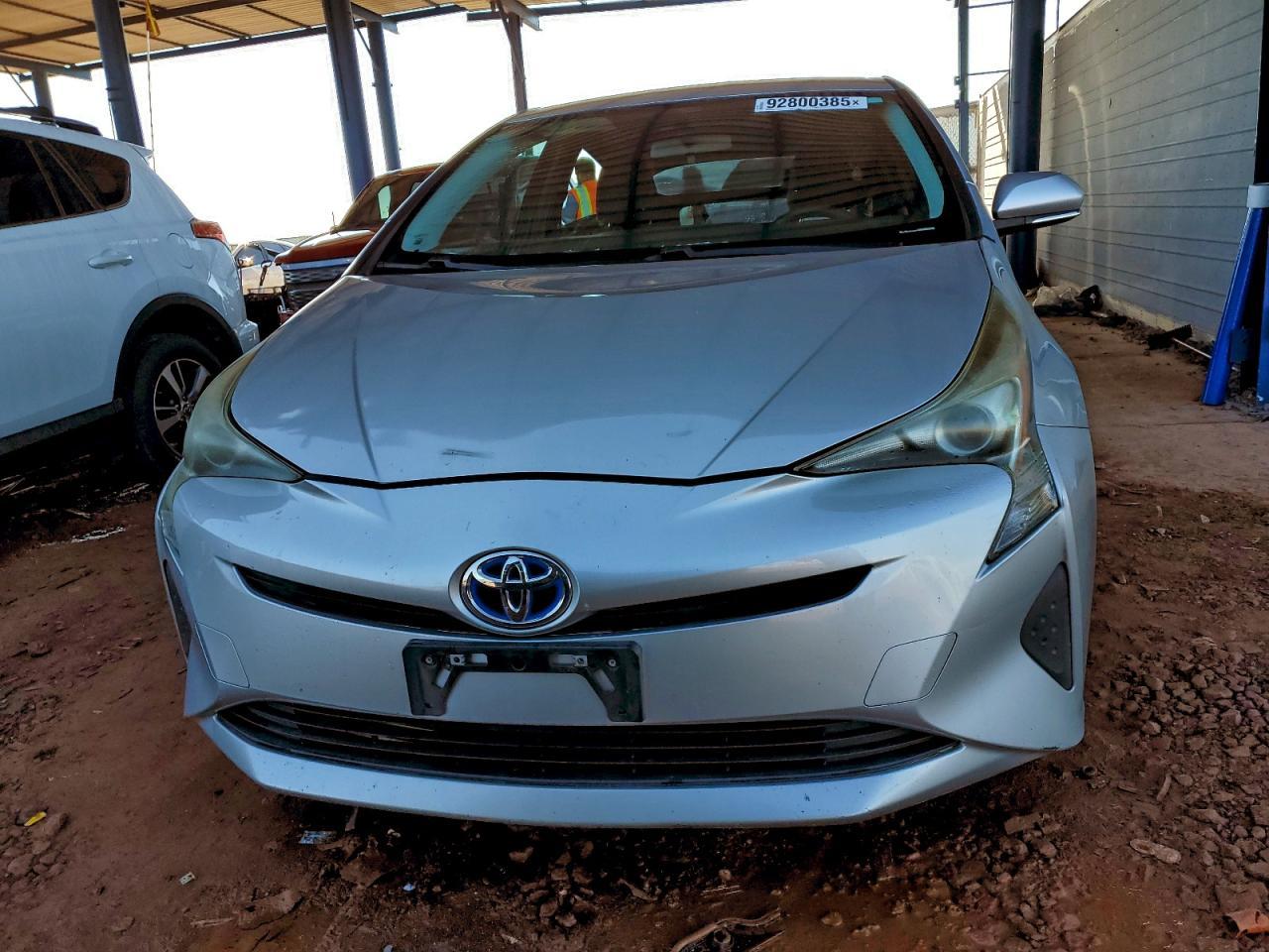 2016 TOYOTA PRIUS