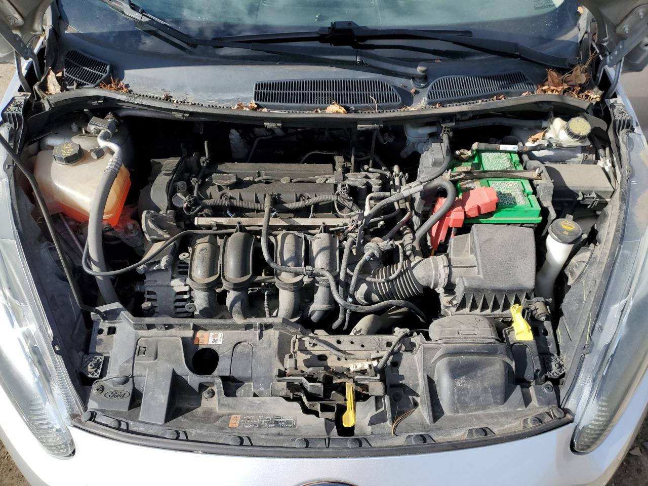 2016 FORD Fiesta
