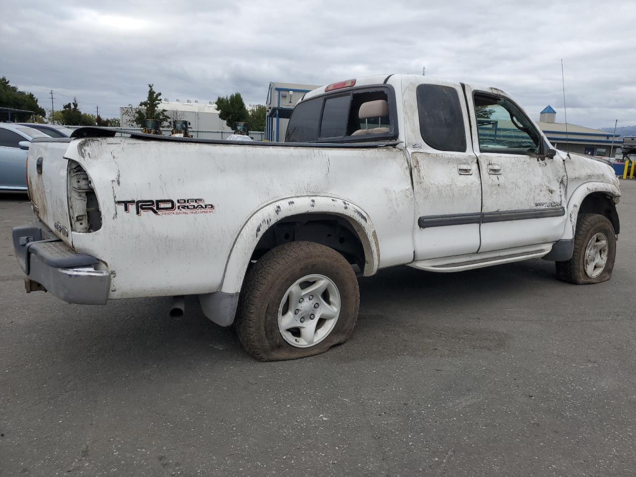 2004 TOYOTA TUNDRA