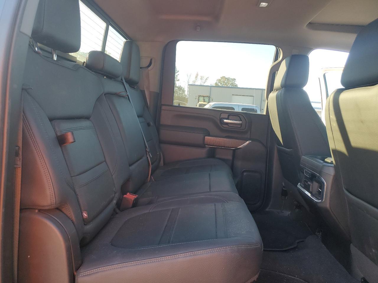 2021 GMC Sierra