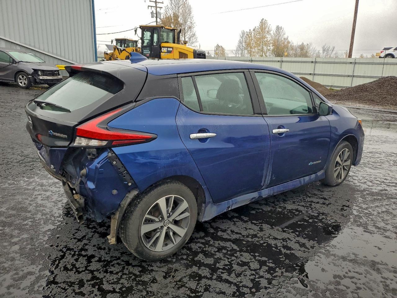 2019 NISSAN LEAF