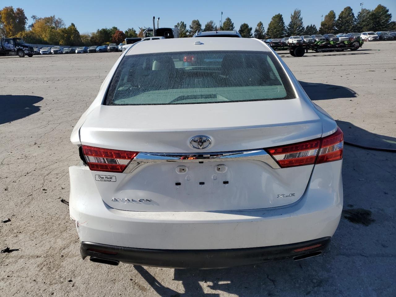 2015 TOYOTA Avalon