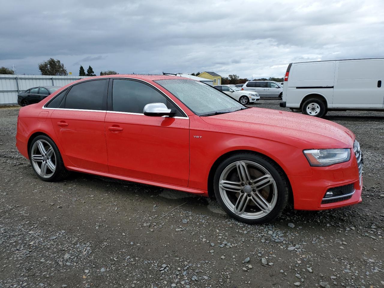 2013 AUDI S4