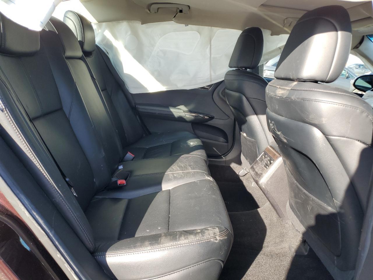 2016 TOYOTA Avalon