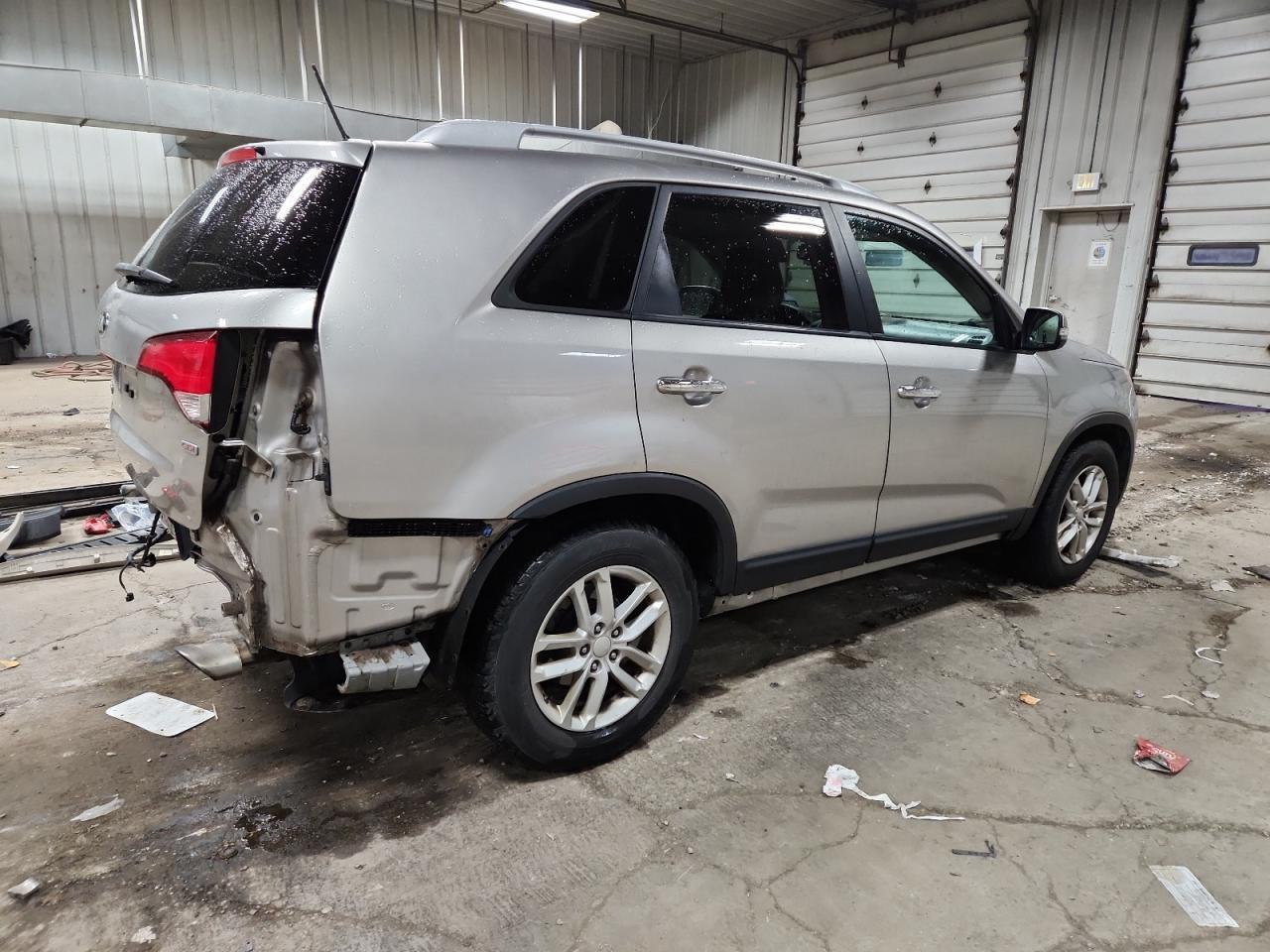 2015 KIA SORENTO