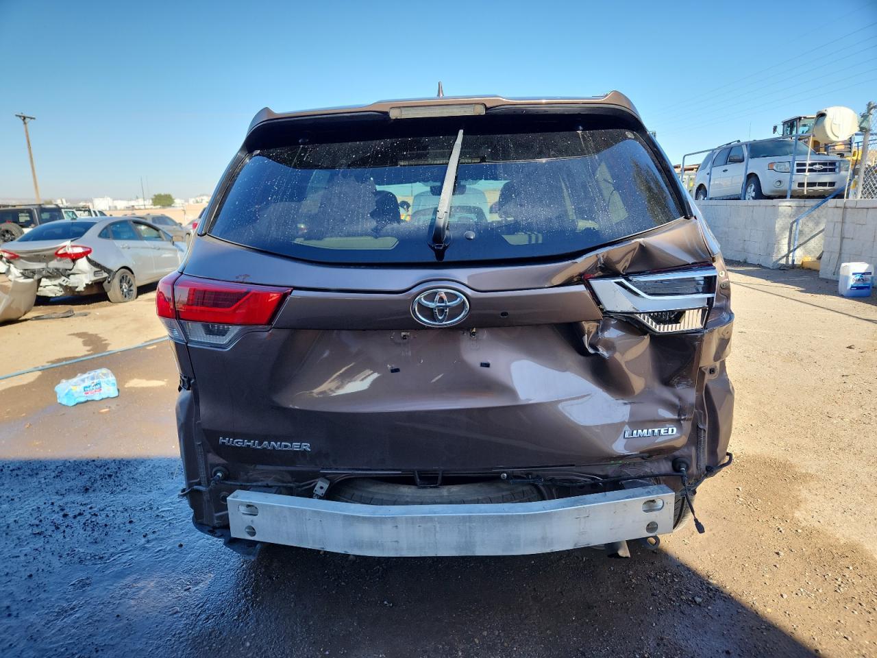 2017 TOYOTA HIGHLANDER