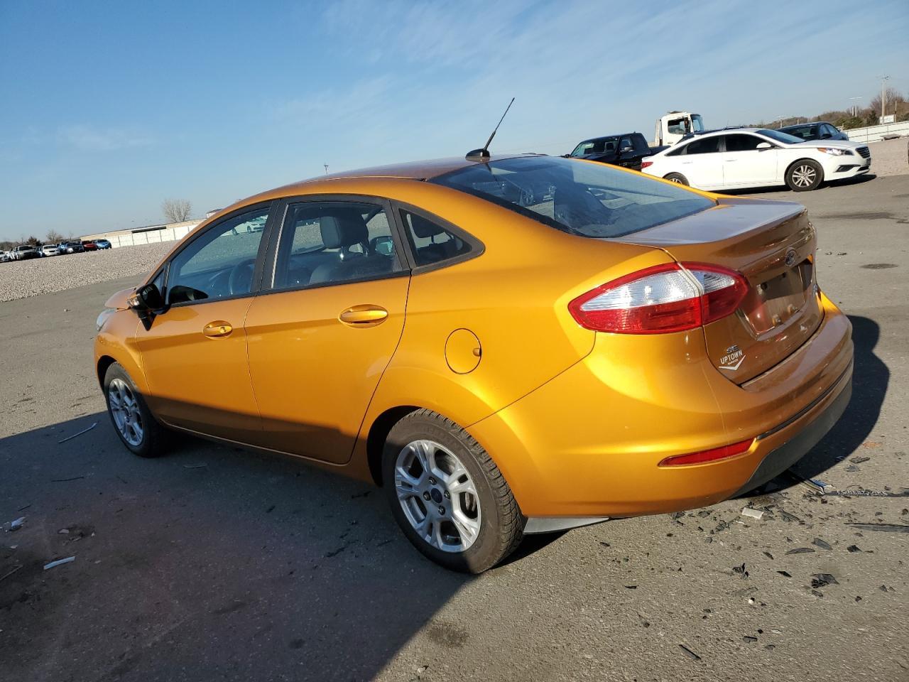 2016 FORD Fiesta