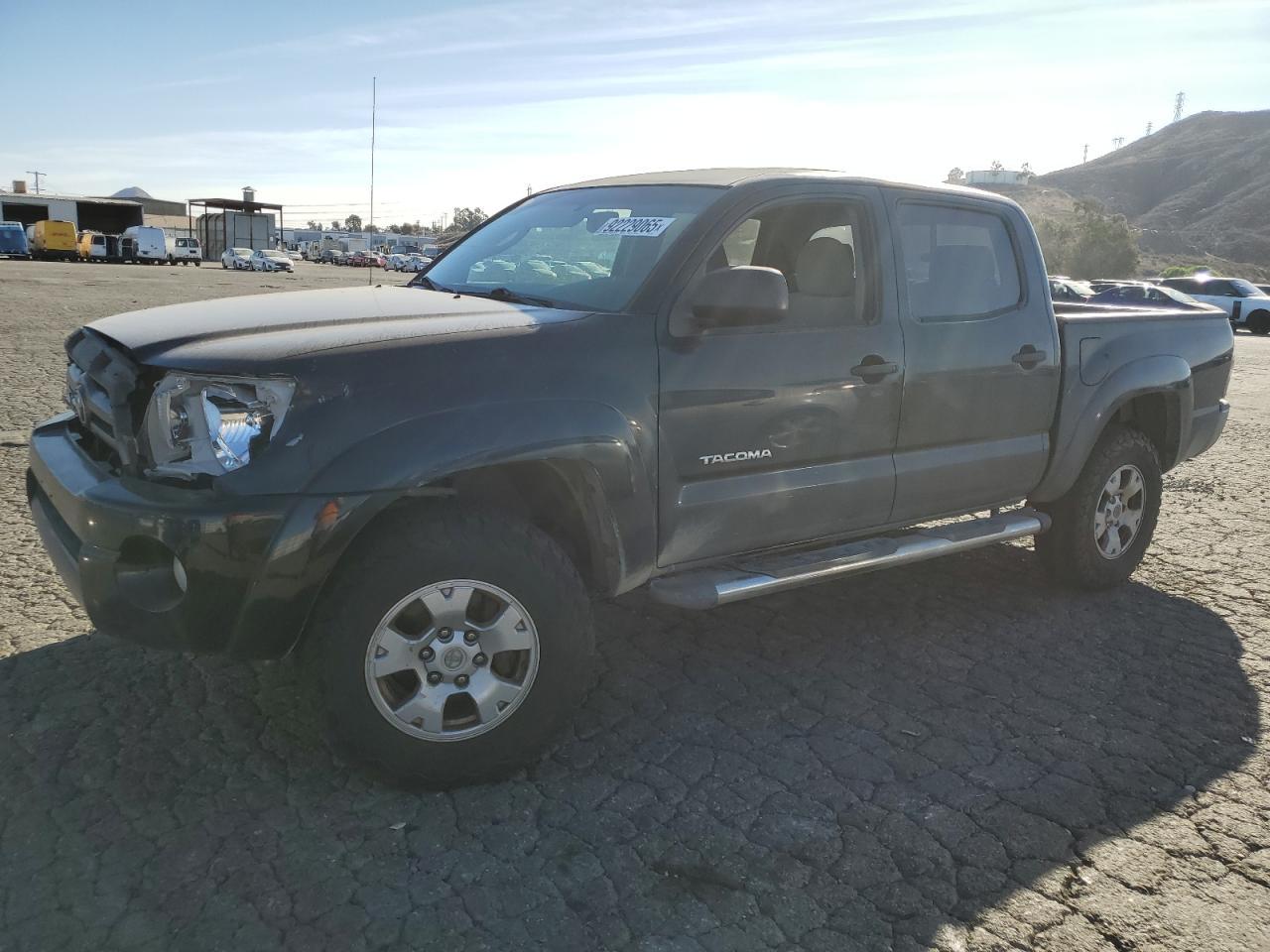 2010 TOYOTA TACOMA