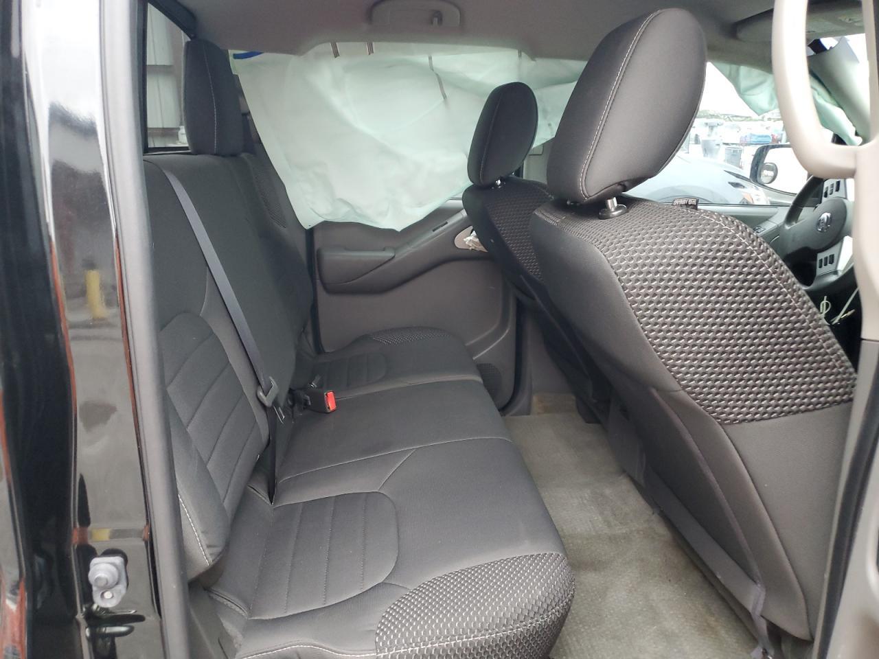 2018 NISSAN Frontier